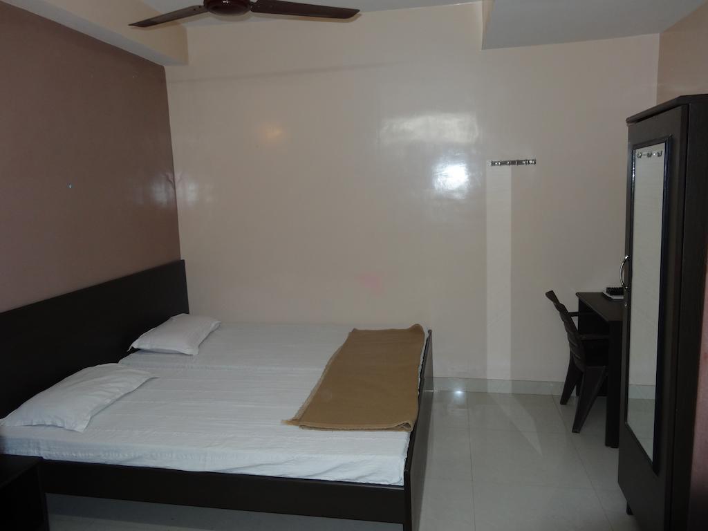 Dwaraka Inn Hyderabad Habitación foto